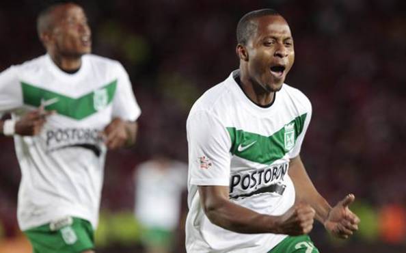 Luis Fernando Mosquera se lesiona gravemente